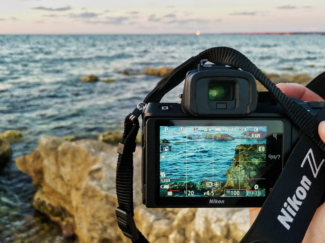 Explore New Destinations with Reliable Gear from Travelwonderz
